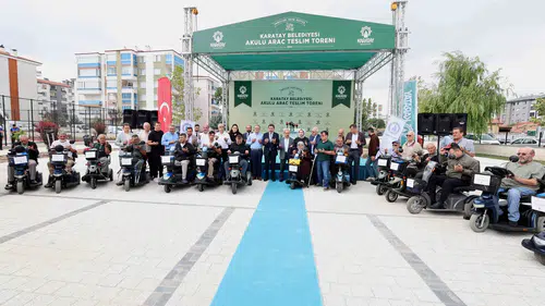 Konya’da 80 engelli bireyin hayatını değiştirecek destek! Araçlar teslim edildi