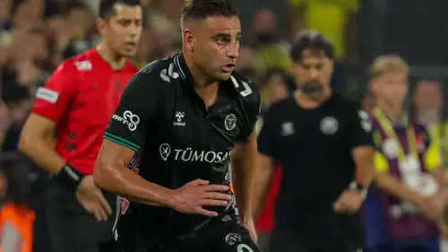 Konyasporlu Deniz Türüç’ten hakem yönetimine sert tepki!