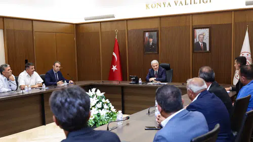 Konya’da kritik toplantı! Mahallelerin sorunları Vali Akın’a iletildi