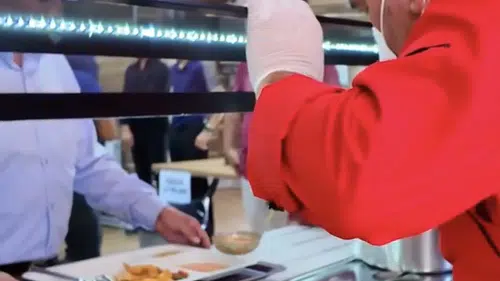 Konya’da şok fiyat! Yemek menüsü 130 lira…