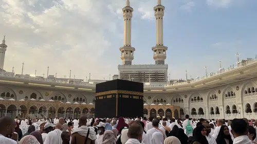Konya’da Siyer Yarışması'nı kazandılar! Ödülleri umre oldu