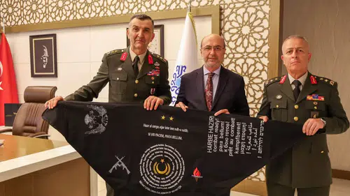 Kara Kuvvetleri ve Hava Kuvvetli Komutanı’ndan kritik görüşme!