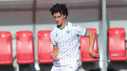 Konyaspor’da Ahmet Kusay ile profesyonel imza