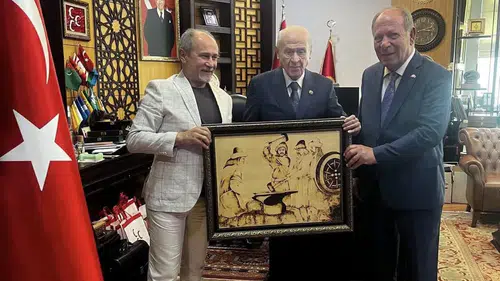 Eski Belediye Başkanı Oprukçu, Bahçeli bir araya geldi
