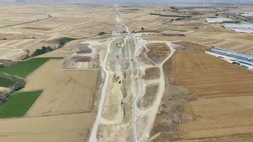 Konya, Kayseri ve Antalya hızlı trenle bağlanacak! Bakan Uraloğlu açıkladı