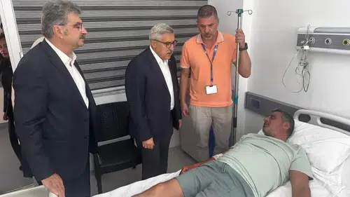 Konya Vekili Erdem Girne’de! Feci kaza ile ilgili kritik görüşme
