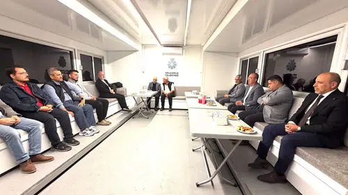 Başkan Kavuş, vefat eden eski başkan yardımcısını unutmadı