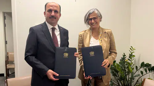 Başkan Altay New York’ta imzaladı! Konya için yeni dönem başlıyor