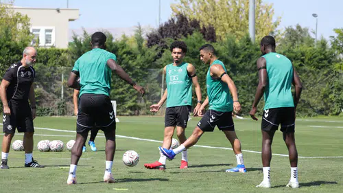 Konyaspor'da izin sonrası hazırlıklar başlıyor
