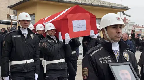 Şehit polis Konya’da son yolculuğuna uğurlandı