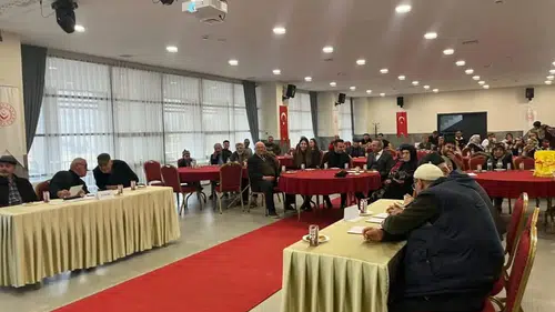 Konya’da huzurevinde bilgi yarışması düzenlendi