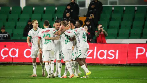 Konyaspor'un yenileri siftah yaptı