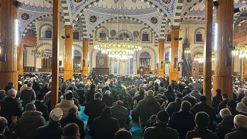 Konya’da 2026’nın ilk sabahında Filistin için dualar yükseldi