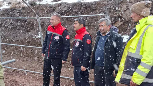 Konya’da ahır çöktü! Harekete geçildi