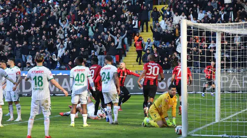 Konyaspor'da uzun süredir devam eden sıkıntı!