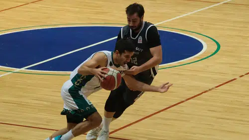 Karatay Basketbol evinde çok rahat kazandı