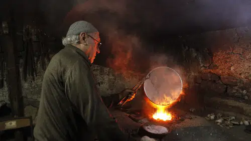 Konya'da mesleğinin son temsilcisi! "Meslek bitti ama bunun kullanımı şart"