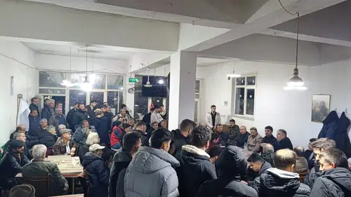 Konyalı Başkandan örnek toplantı! Tek tek dinledi