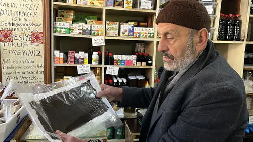 Konya’da bu dükkânda 100 yıllık bir sır saklanıyor!