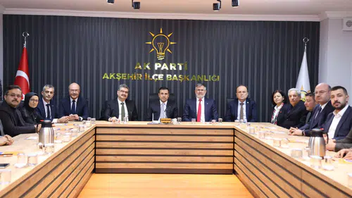 Konya’da ilginç görüntü! AK Parti yeni hizmet binası açtı, CHP’li başkan da katıldı