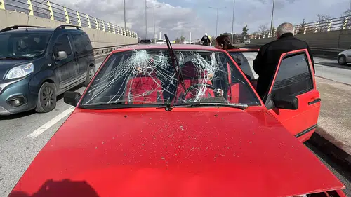 Konya-İstanbul yolunda kaza! Yaşlı çift yaralandı