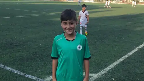 Konyaspor ile 4,5 yıllık sözleşme imzalamıştı! Genç oyuncudan duygusal mesaj