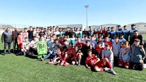 Konya’da gençler tarih yazdı: Karatay U16 Türkiye sahnesinde