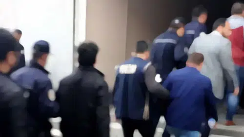 SON DAKİKA- Ünlü isimlere gözaltı