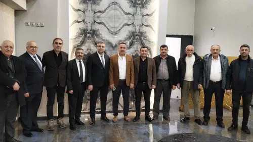 Konya Marangozlar Odası’nda Çevik güven tazeledi
