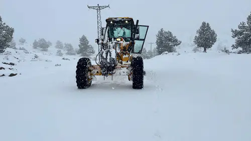 Konya’da kar yağışı etkili oluyor