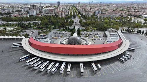 Konya Otogarı 2025’te yolcu rekoru kırdı: 18 milyona yakın hizmet!
