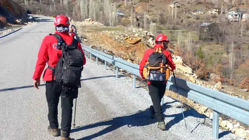 Konya'da kayıp Alzheimer hastası için CAN-KURT seferber oldu