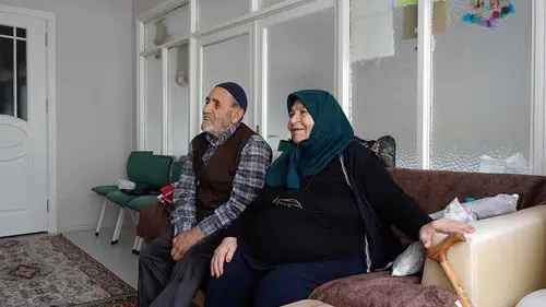 Konya’da yaşlılara vefa! Büyükler unutulmadı