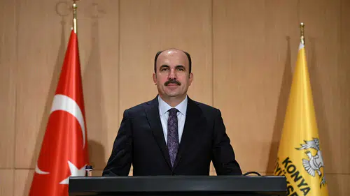 Konya Büyükşehir Belediye Başkanı Altay'dan kadınlara destek mesajı