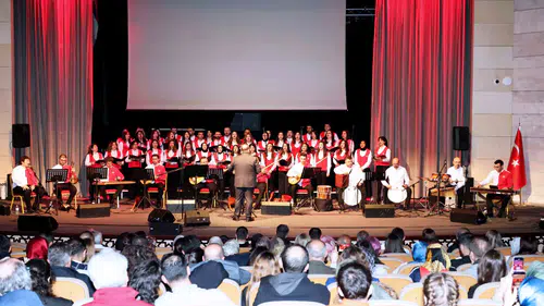 Karatay’da duygu dolu gece: “Memed” konseri büyük ilgi gördü