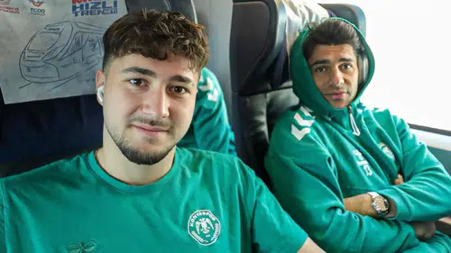Konyaspor, YHT ile Kocaelispor deplasmanına gitti