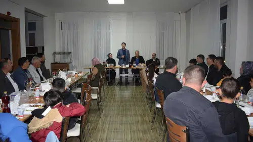 Konya'da anlamlı iftar! Birlik sofrası kuruldu