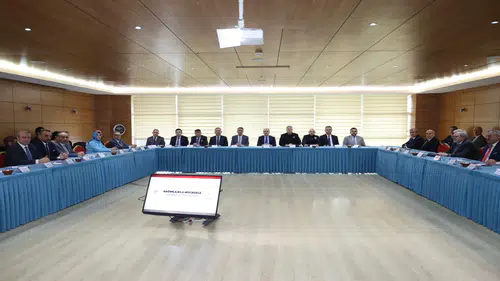 Konya’da bağımlılıkla mücadele masaya yatırıldı: Vali Akın’dan önemli uyarılar