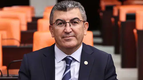 AK Parti Konya Milletvekili Ekici’den tartışmalı penaltı kararına tepki