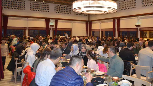 Konya’da eğitim ve Ramazan buluşması: Mekpan Panel iftar programı düzenledi