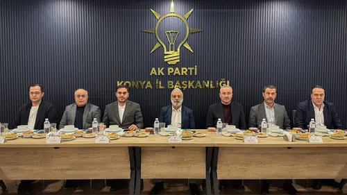 AK Parti Konya iftarda buluşturmaya devam ediyor