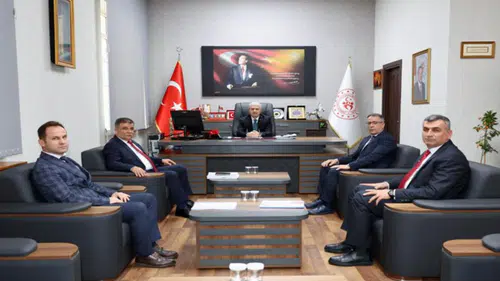 Vali Akın’dan Gençlik ve Spor İl Müdürlüğü’ne ziyaret