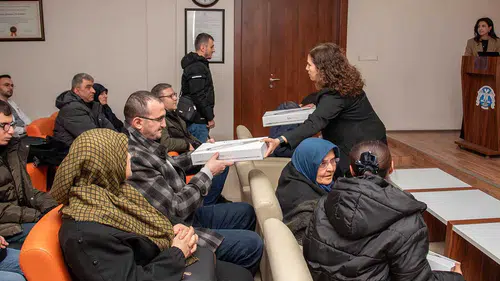 Selçuk Üniversitesi’nde görme engellilere akıllı baston desteği