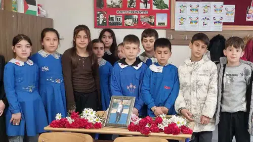 Arkadaşları unutmadı! Konya'da hayatını kaybeden öğrenciye duygusal veda