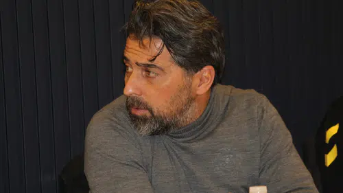 Konyaspor'da İlhan Palut'tan itiraf! Yapmaya mecburum