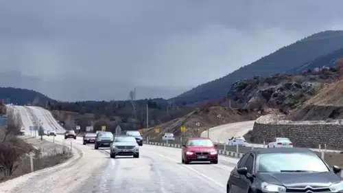 Sürücüler dikkat! Konya-Antalya yolunda bayram dönüşü yoğunluğu