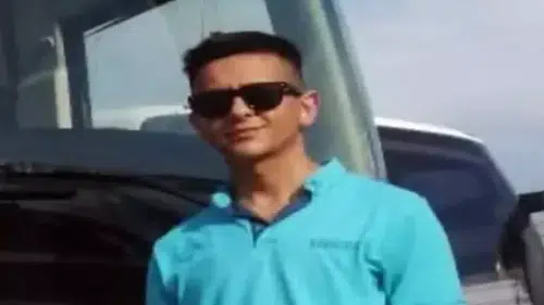 Aksaray’da “yüksek ses” gerginliği kanlı bitti: genç garson ağır yaralı