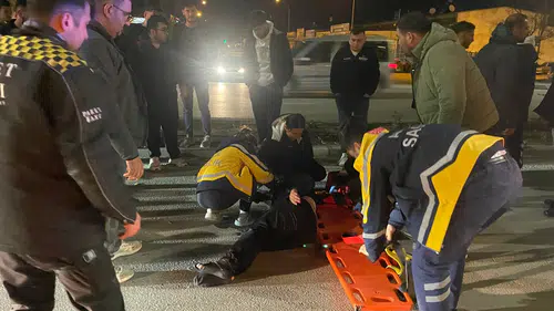 Karaman'da üniversite öğrencisine araç çarptı: 3 yaralı