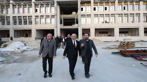 Konya’da devam eden okul inşaatına Vali Akın’dan takip