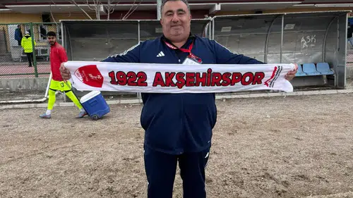 Konya futbolunda gece yarısı depremi! Görevine son verildii